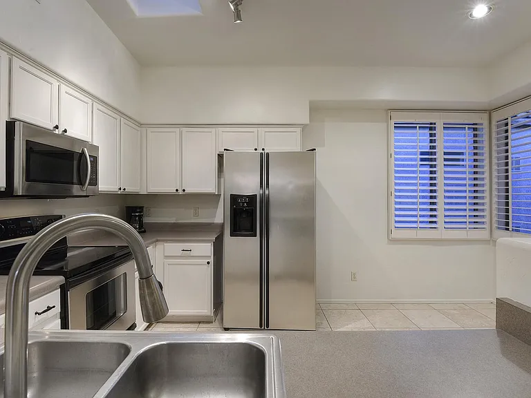 1896 W River Otter Dr — Photo 19