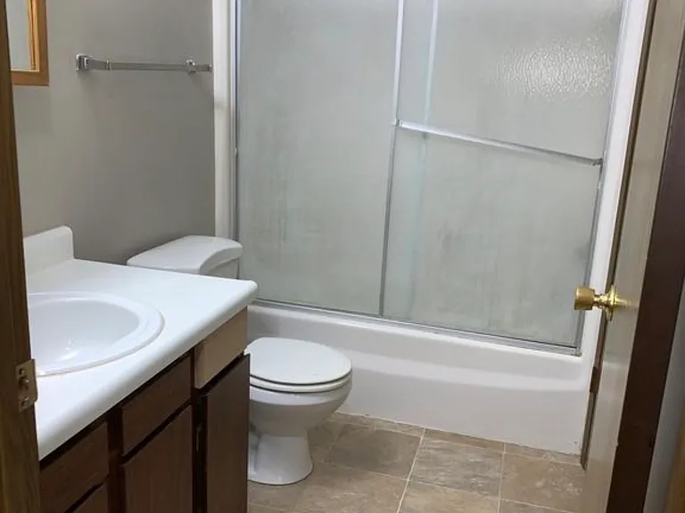 1315 Ravenwood Rd #3 — Photo 9