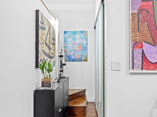 529 West 42nd Street image 5 of 6