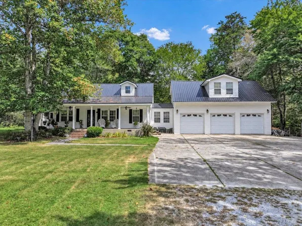 1011 Rainey Rd, Temple, GA 30179