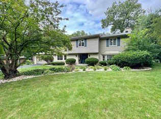 2651 Hickory Ave, Rockford, IL 61114