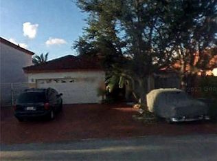 19942 NW 86th Ct, Hialeah, FL 33015