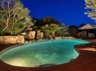 7 Honeysuckle Cir, Santa Fe, NM 87506