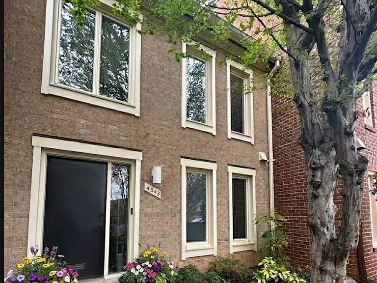 4343 Embassy Park Dr NW — Photo 12