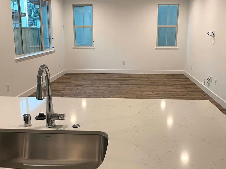 1082 S Noble Fir Pl — Photo 6