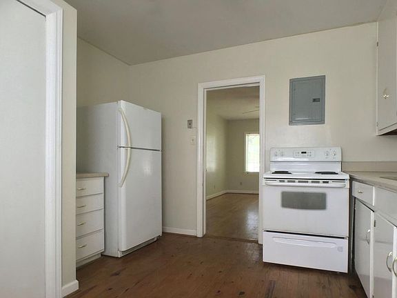 2nd image of 414 Talmadge Ave #1