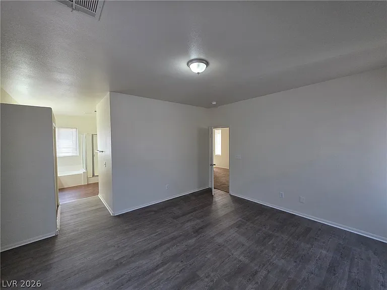 731 Emerald Idol Pl — Photo 8