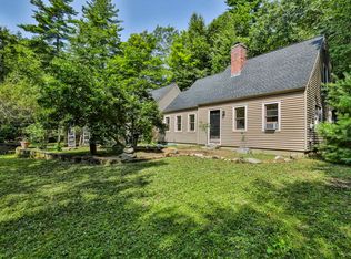 86 Shady Hill Rd, Weare, NH 03281