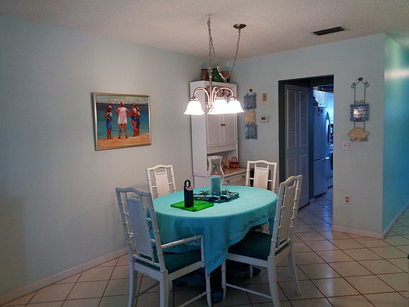 4th image of 2850 59th St S APT 102
