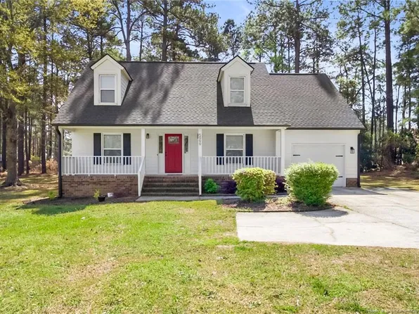 5999 Blue Teal Ct, Fayetteville, NC 28304