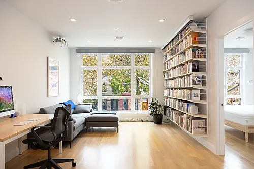 664 Jefferson Ave #3A Photo 1