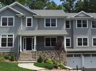26 Spenser Dr, Short Hills, NJ 07078