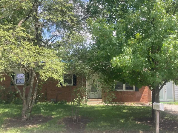 1966 N White Oak Ct, Shelbyville, IN 46176
