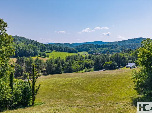 560 Salt Rock Road, Cullowhee, NC 28723