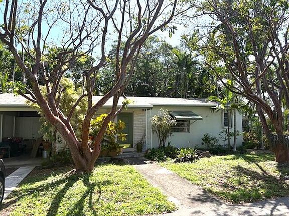 2nd image of 511 SW 2nd Avenue