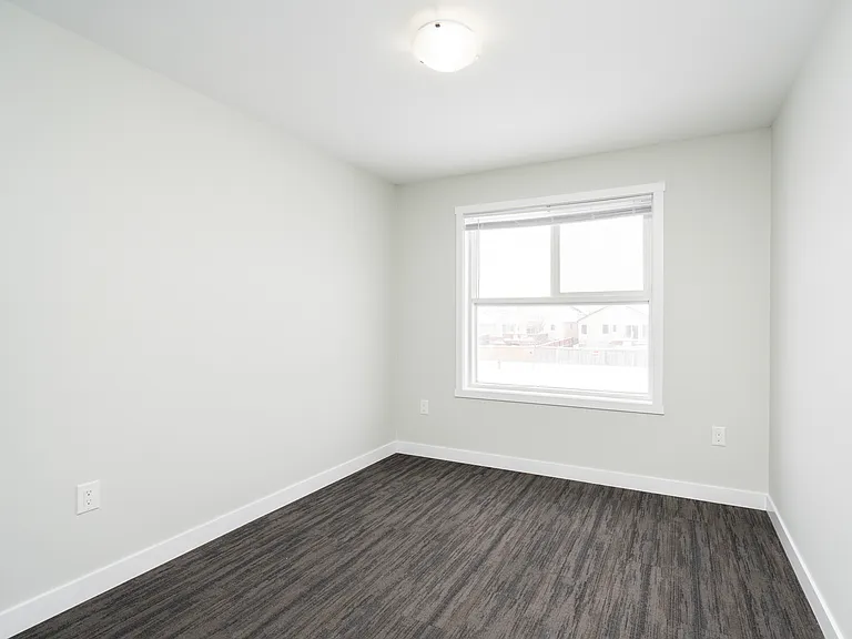 90 Waterford Green Cmn — Photo 18
