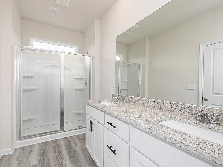703 Berkeley Dr — Photo 18