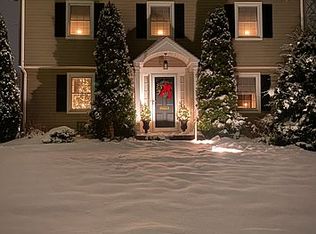 7 Cornell Rd, West Hartford, CT 06107