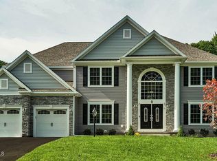 34 Bergen Pl, Schenectady, NY 12309