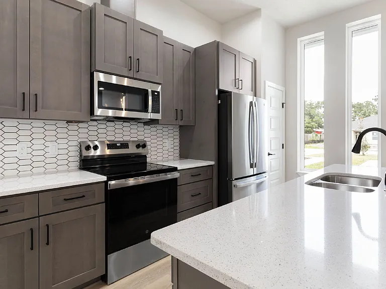18 Wood Amber Ln #B — Photo 7