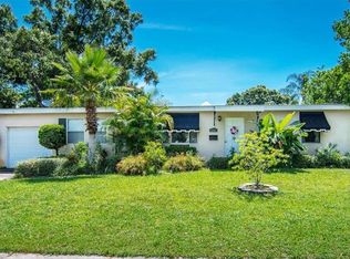 4001 Bay St NE, Saint Petersburg, FL 33703