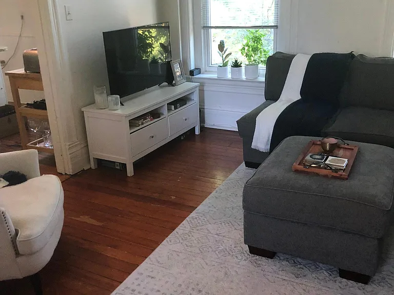 1117 W Dickens Ave #2 — Photo 41