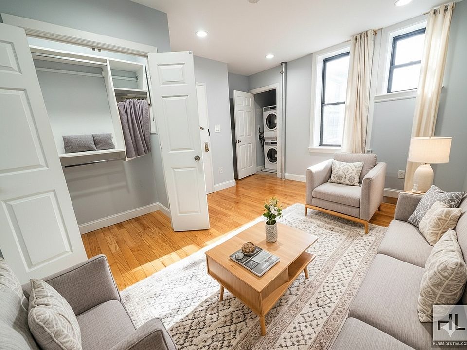 2nd image of 140 Wadsworth Ave APT 67