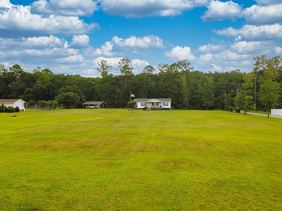 2nd image of 181 Blinkhorn Rd.