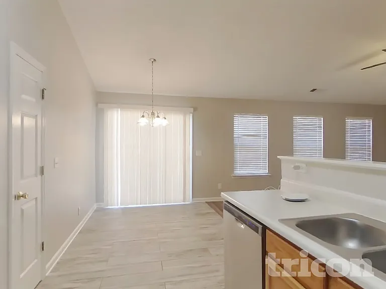 40 Devyn Ln — Photo 6