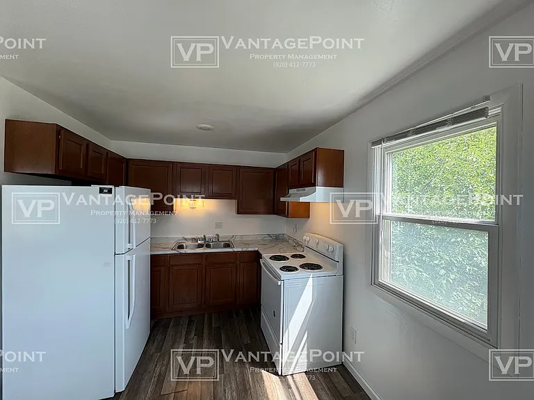 1234 S Erie St #4 — Photo 2