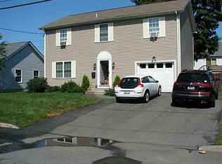 100 Forest Ave, Cranston, RI 02910