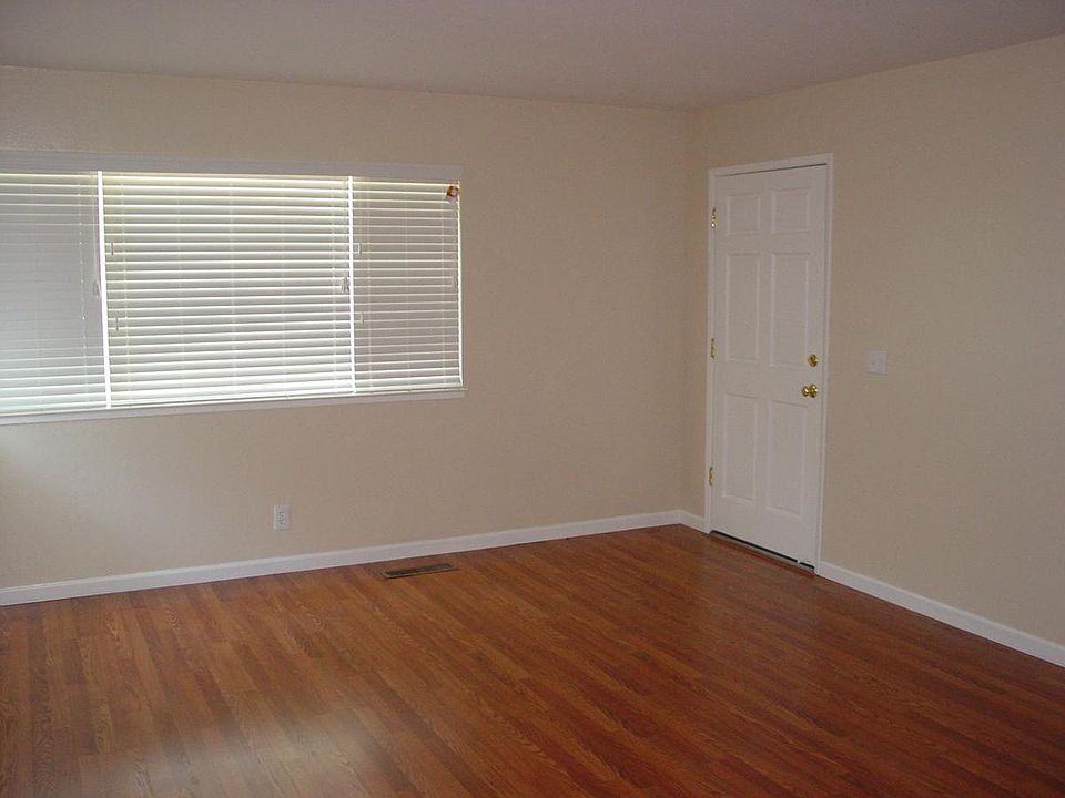 1st image of 5740 Cahalan Ave