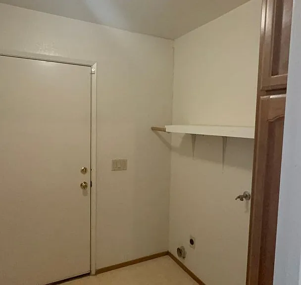 4509 Wrenford Way — Photo 16