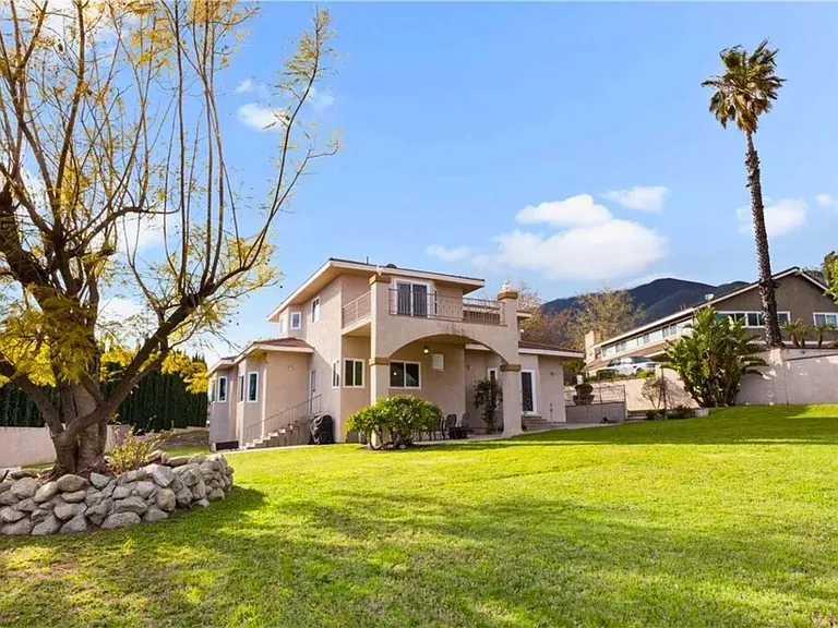 5075 Calypso Ct — Photo 28