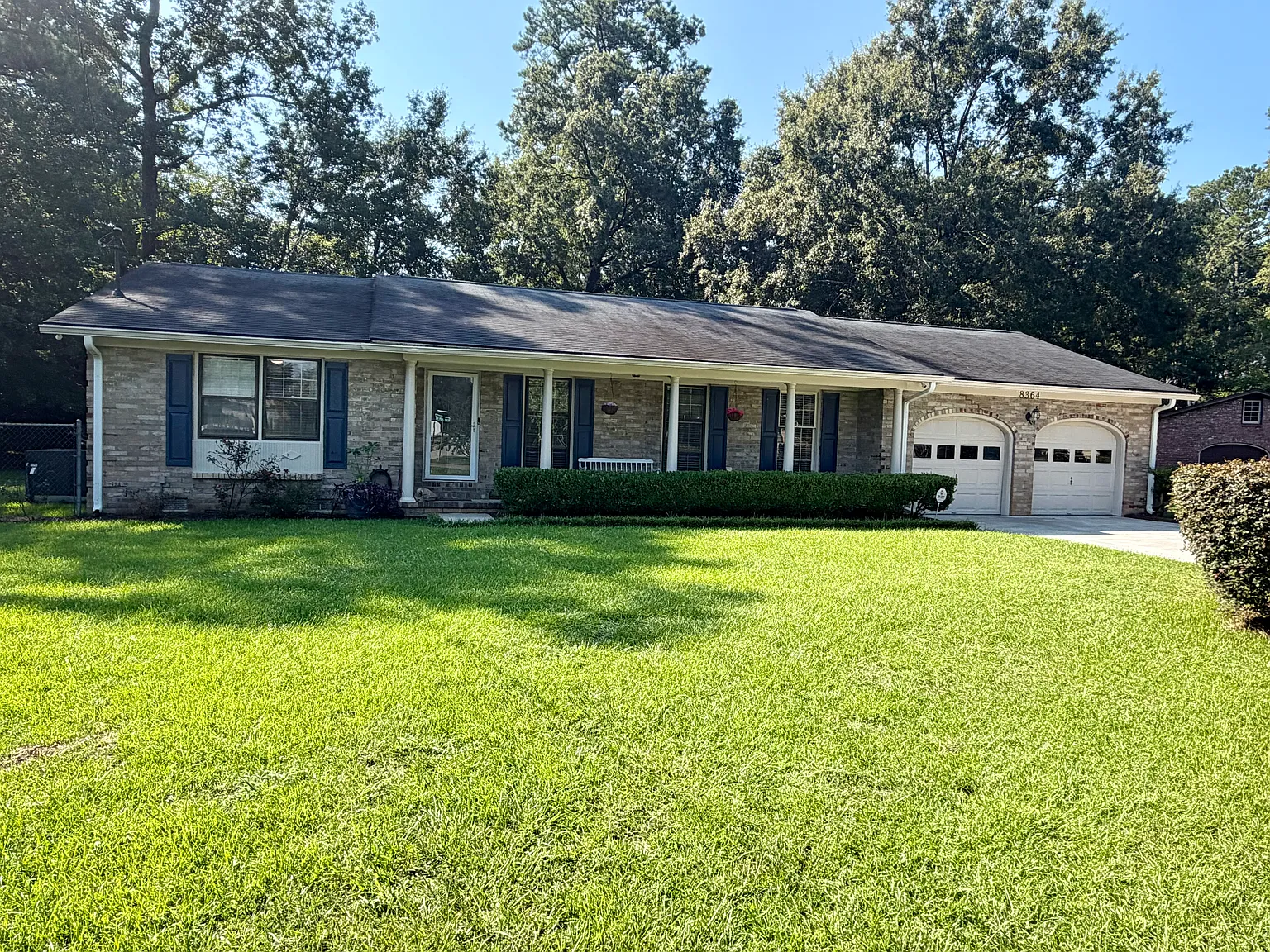 8364 Greenridge Rd — Photo 1