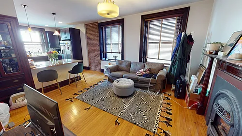 8 Davenport St #4 Photo 1