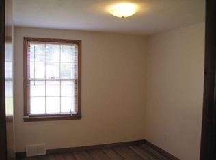 193 Westbrook Dr, Springfield, MA 01129