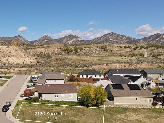 4th image of 2120 Sorrel Ln