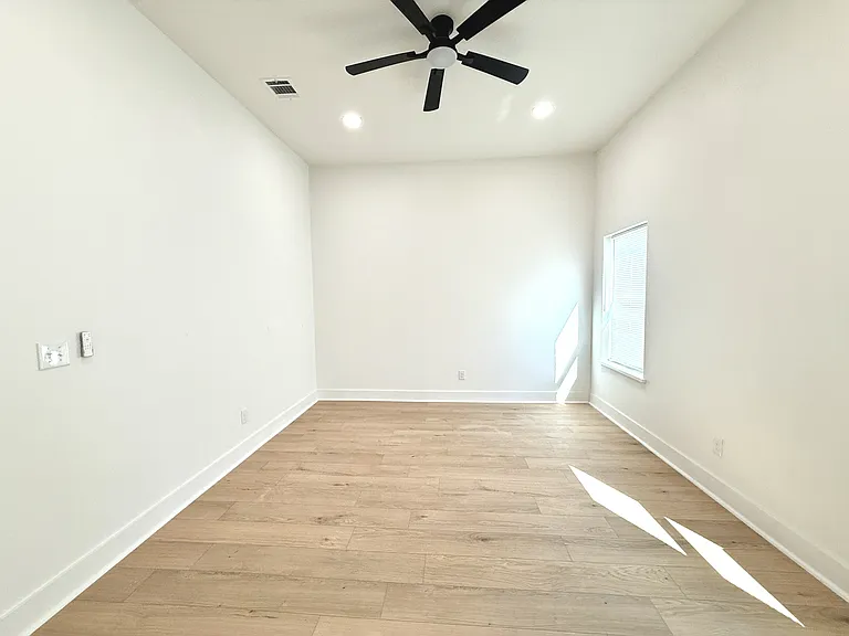 919 S Franklin Dr — Photo 9
