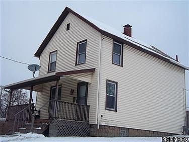 2nd image of 378 S Broadway Ave