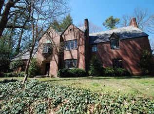 4235 Tuxedo Forest Dr NW, Atlanta, GA 30342