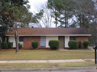 6650 Pinebrook Dr, Montgomery, AL 36117