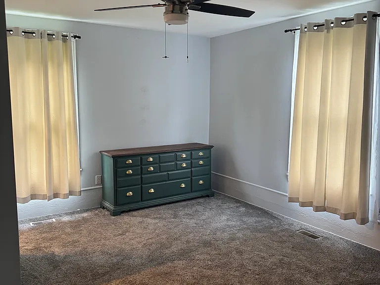 530 Cedar Grove Rd — Photo 12