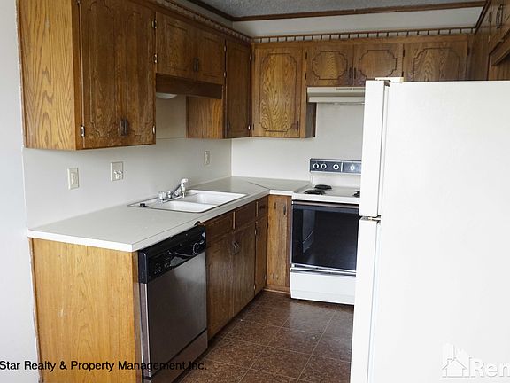 5th image of 2502 Schulze Dr APT 3