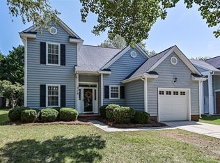 8210 Hirsch Dr, Charlotte, NC 28277