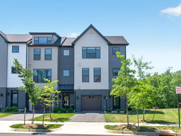 2264 Fowler Cir, Charlottesville, VA 22901