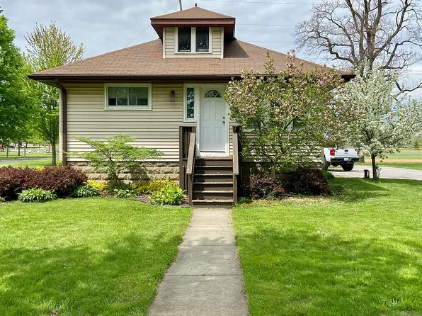 440 W Saginaw St, Merrill, MI 48637