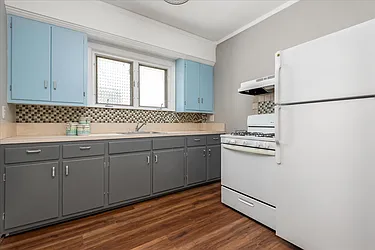 Sold by Sold By Bart Real Estate Partners inc