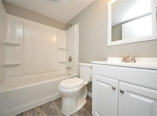 01 Westwood Vlg, Wright City, MO 63390