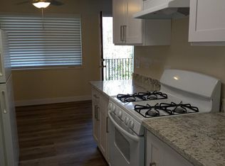 3682 39th Ave APT B, Oakland, CA 94619